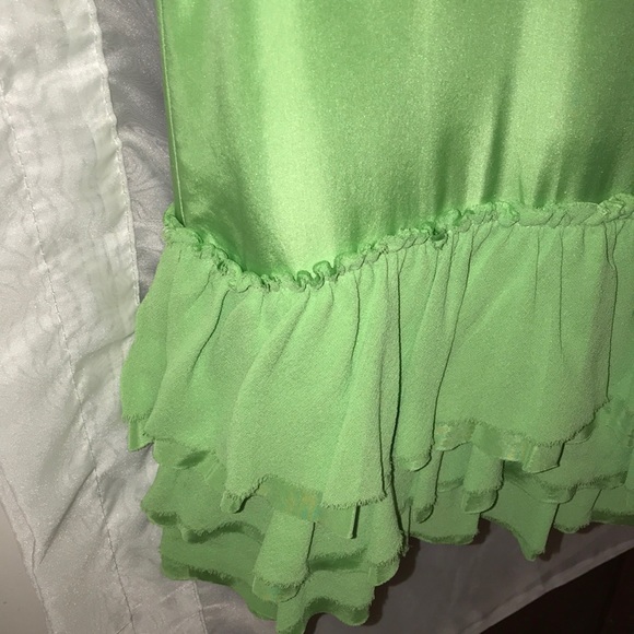 ⭐️3 for $29 Banana Republic Chartreuse Midi Skirt - Picture 2 of 6